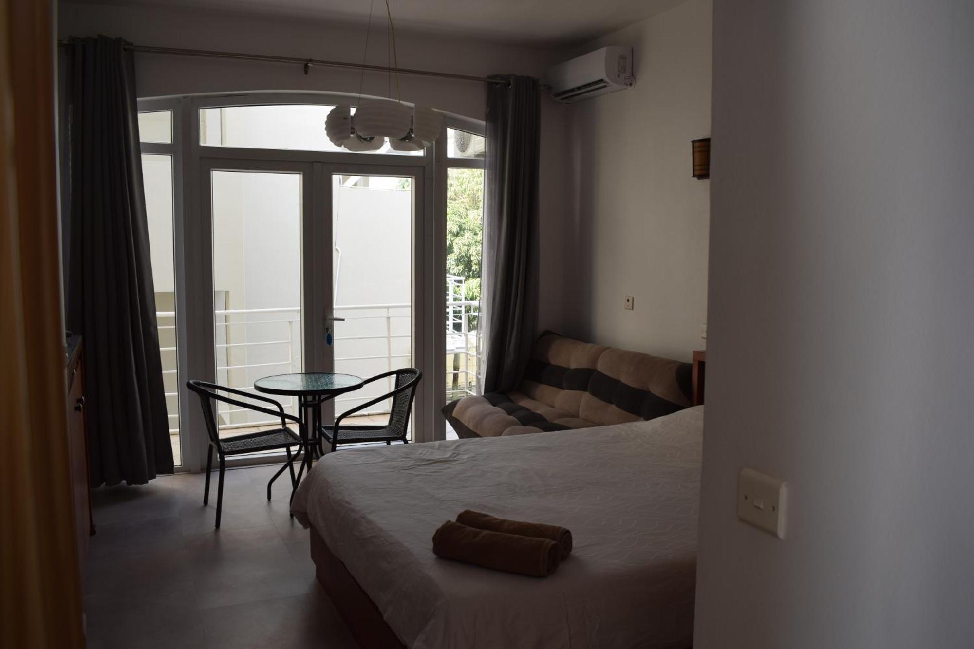 Ocean Drive Studio - Opposite The Beach Grand Bay Exteriér fotografie